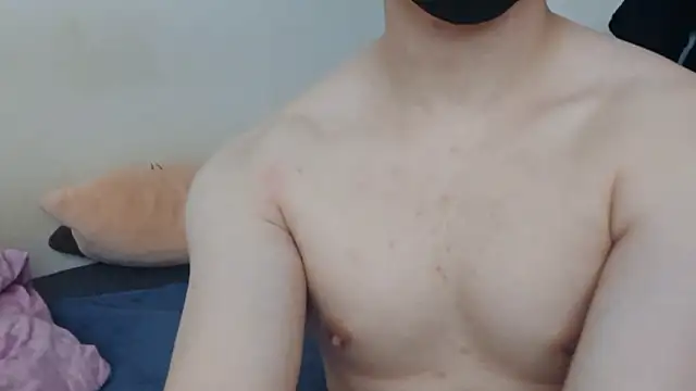 Snapshot of ttkk12132 chatting on March 14, 7:58 am ttkk12132 online show from March 14, 7:58 am