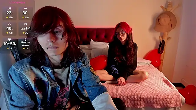 Snapshot of Eros_Nyx_ chatting on February 15, 5:19 am Eros Nyx online show from February 15, 5:19 am