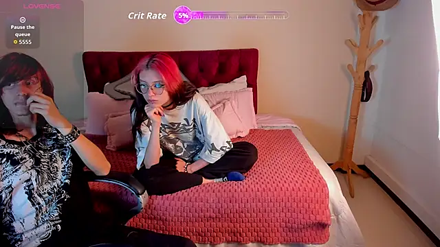 Snapshot of Eros_Nyx_ chatting on February 7, 4:20 am Eros Nyx online show from February 7, 4:20 am