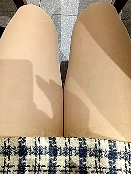 Baby-Linh online show from January 9, 3:57 am