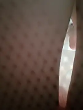 Baby-Linh online show from May 6, 5:11 am