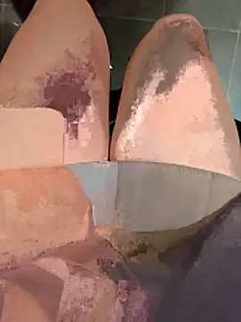 Baby-Linh online show from March 8, 12:08 pm