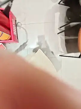 Baby-Linh online show from February 12, 6:35 am