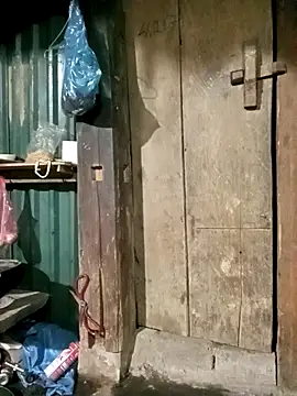 sary-hot2x online show from December 18, 1:15 pm