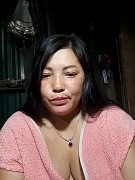 Snapshot of sary-hot2x chatting on June 19, 1:39 pm sary-hot2x online show from June 19, 1:39 pm