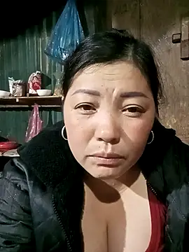 sary-hot2x online show from December 21, 11:05 pm