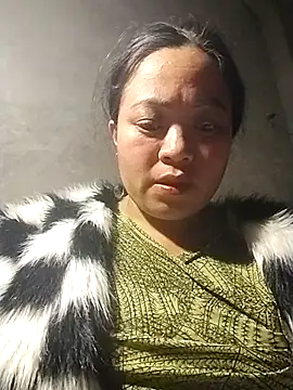 AlilaK2 online show from December 18, 1:59 pm