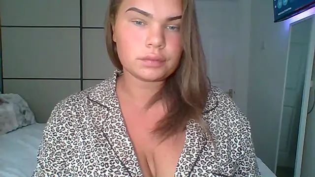 Snapshot of GEMMARMALADE chatting on July 19, 10:56 am GEMMARMALADE online show from July 19, 10:56 am