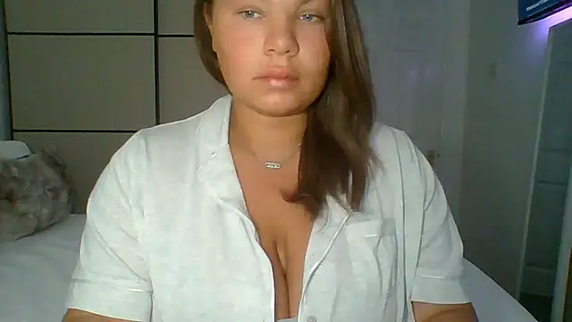 Snapshot of GEMMARMALADE chatting on June 15, 5:51 am GEMMARMALADE online show from June 15, 5:51 am