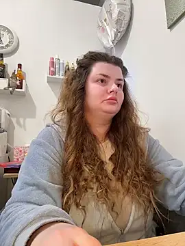 EvKamenskih online show from December 21, 9:00 am