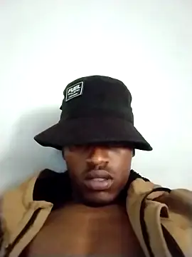 Snapshot of Bigdick-dude chatting on December 3, 7:19 am Bigdick-dude online show from December 3, 7:19 am