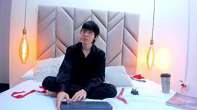 JeffBellfort online show from December 16, 8:13 pm