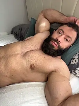 stylesexy online show from April 18, 9:22 am