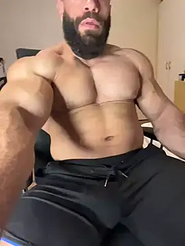 stylesexy online show from March 28, 8:10 pm