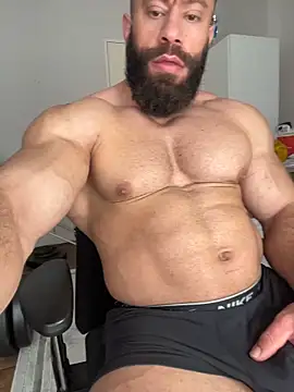 stylesexy online show from April 14, 10:09 am