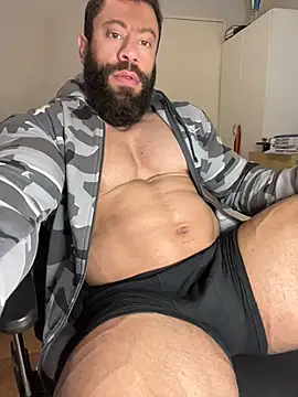 stylesexy online show from May 7, 8:17 am