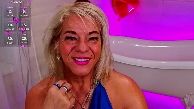 AnittaHarris  online show from February 12, 11:54 am