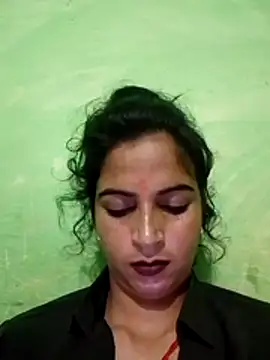 Snapshot of Big_soniya55A chatting on July 18, 9:18 am Big soniya55A online show from July 18, 9:18 am