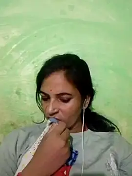 Snapshot of Big_soniya55A chatting on June 30, 12:27 pm Big soniya55A online show from June 30, 12:27 pm