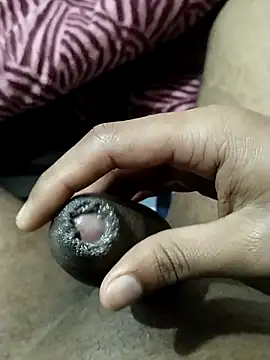 Snapshot of Rent_your_boyfriend chatting on February 3, 8:30 am Rent your boyfriend online show from February 3, 8:30 am