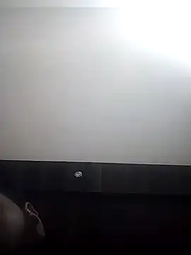 Snapshot of Rent_your_boyfriend chatting on February 20, 6:37 am Rent your boyfriend online show from February 20, 6:37 am