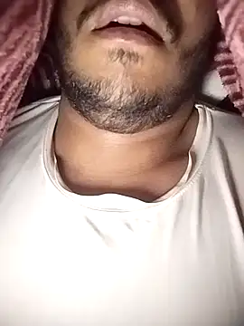 Snapshot of Rent_your_boyfriend chatting on January 7, 5:40 pm Rent your boyfriend online show from January 7, 5:40 pm