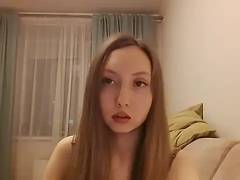 A-leya online show from December 3, 7:57 pm