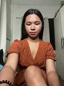 Snapshot of voganmarie chatting on February 10, 9:36 pm voganmarie online show from February 10, 9:36 pm