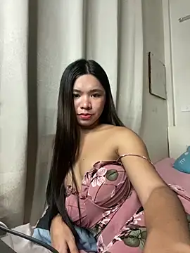 Snapshot of voganmarie chatting on February 13, 12:05 pm voganmarie online show from February 13, 12:05 pm