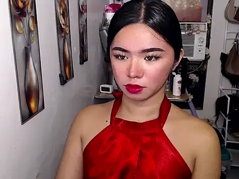 Snapshot of voganmarie chatting on July 7, 8:01 pm voganmarie online show from July 7, 8:01 pm