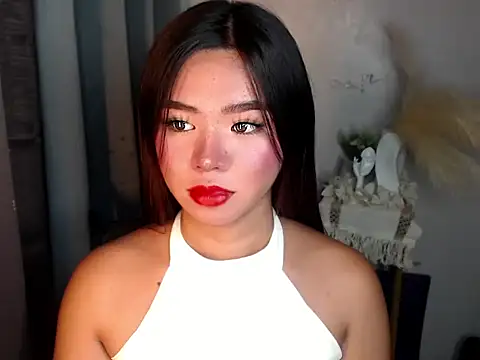 Snapshot of voganmarie chatting on June 16, 8:20 pm voganmarie online show from June 16, 8:20 pm