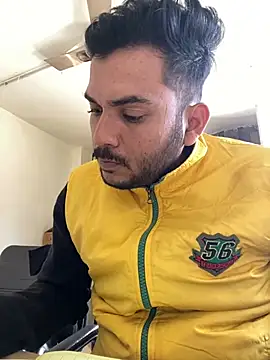 reyansh20134 online show from February 5, 8:10 am