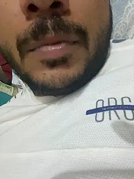 reyansh20134 online show from February 7, 4:26 pm