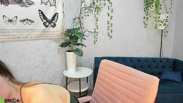 Graceee  online show from March 17, 3:09 am