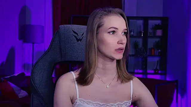 Megan Rodgers online show from April 10, 5:42 pm