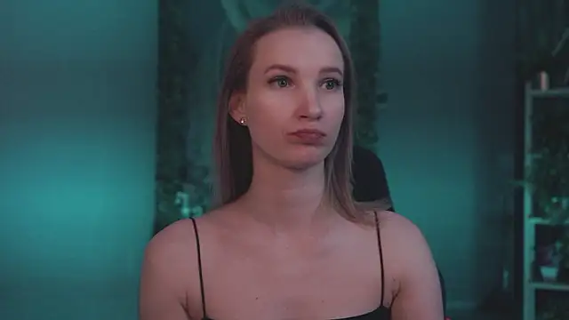 Megan Rodgers online show from March 4, 5:42 pm