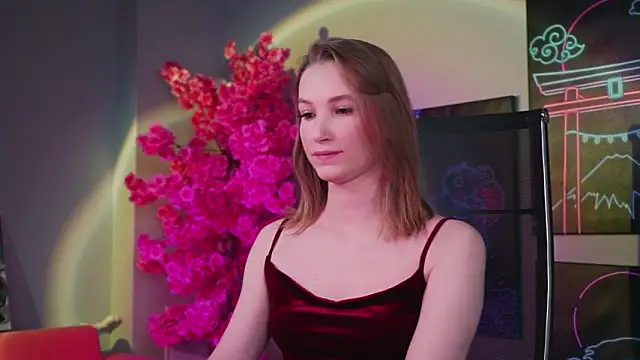 Snapshot of Megan_Rodgers chatting on February 14, 5:35 pm Megan Rodgers online show from February 14, 5:35 pm