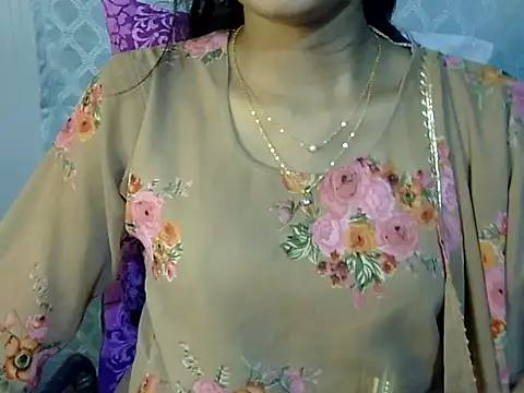 Shab M online show from March 4, 5:31 pm