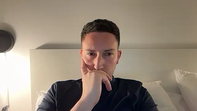 dirtyanal23 online show from March 31, 8:22 pm