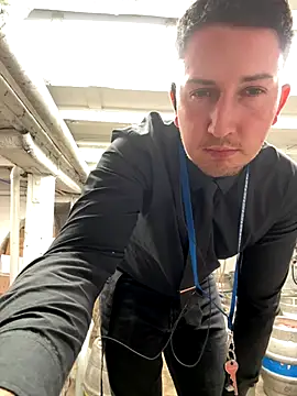 dirtyanal23 online show from December 21, 10:32 pm