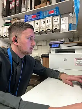 dirtyanal23 online show from February 3, 12:10 am