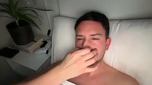 dirtyanal23 online show from February 18, 1:25 am