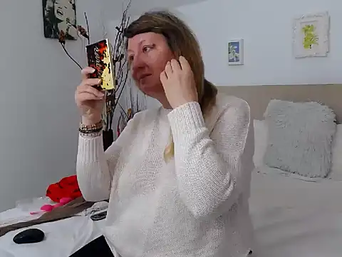 Snapshot of OlgaPavlova chatting on April 22, 12:12 pm OlgaPavlova online show from April 22, 12:12 pm