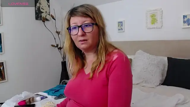 OlgaPavlova online show from February 25, 2:39 pm