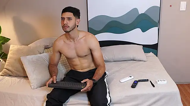 Snapshot of Thiago_Voss chatting on December 4, 12:37 pm Thiago Voss online show from December 4, 12:37 pm