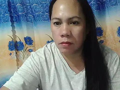 Snapshot of sweet_candy52 chatting on March 8, 7:17 pm sweet candy52 online show from March 8, 7:17 pm