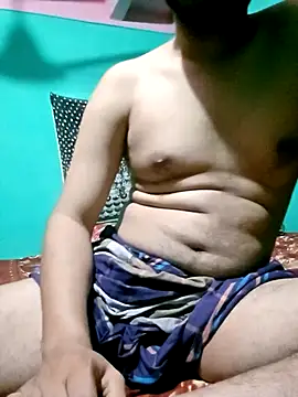 sexeyboy332 online show from July 9, 1:10 pm
