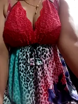 Tanya Sharma98 online show from December 15, 12:33 pm