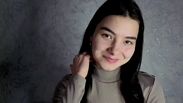 Laura Sunday online show from February 26, 1:00 pm