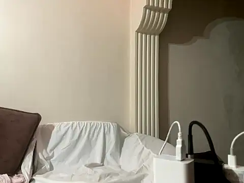 SeaCoupletr online show from December 21, 1:13 pm